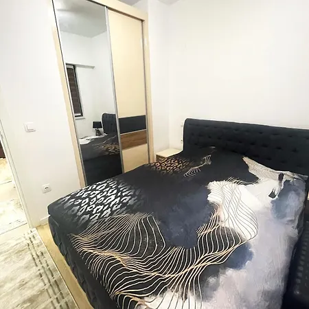 Апартаменти Luxury At Panorama Vodno *